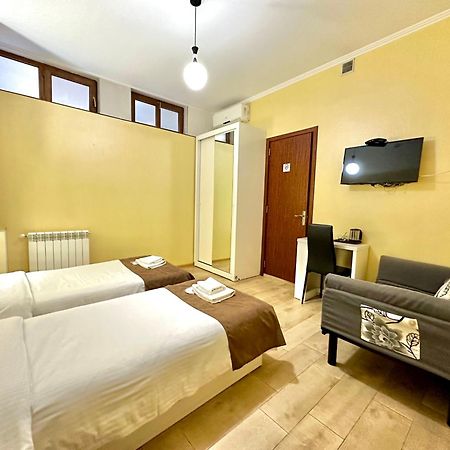 Hotel Four Brothers Τυφλίδα Εξωτερικό φωτογραφία