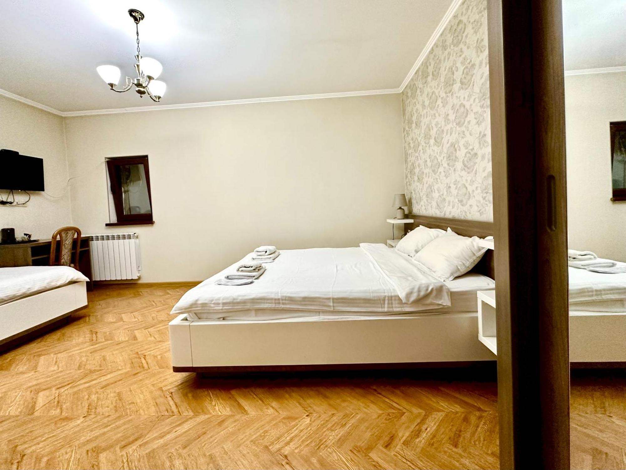 Hotel Four Brothers Τυφλίδα Εξωτερικό φωτογραφία