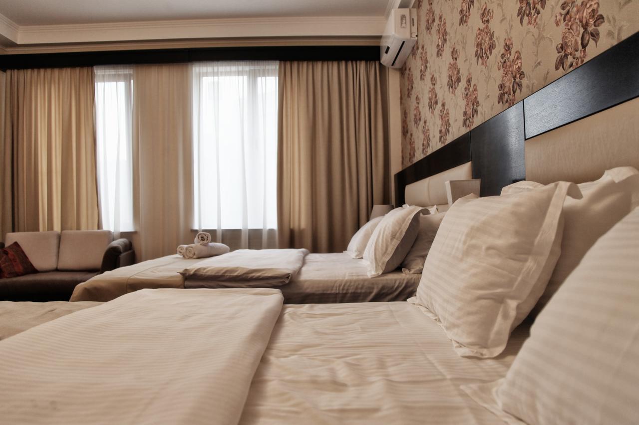 Hotel Four Brothers Τυφλίδα Εξωτερικό φωτογραφία
